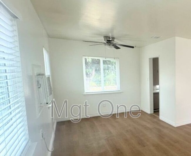 Photo - 12821 16th St