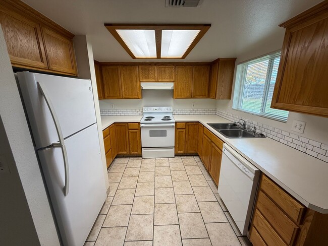 Photo - 3 Bedroom Townhome in Southwest Albany