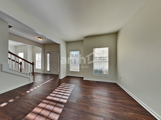 508 Goatsbeard Ct