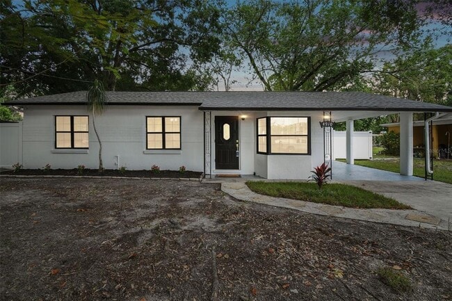 Building Photo - 4910 N Darby Ave Rental