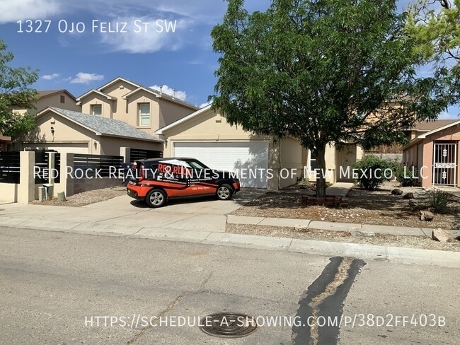 Building Photo - 1327 Ojo Feliz St SW