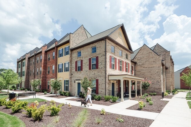 LC Murfreesboro apartments