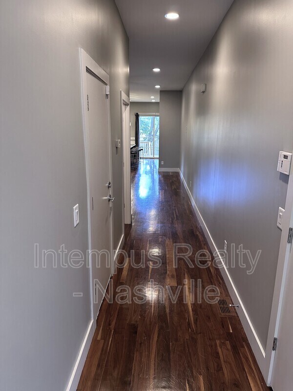 Photo - 929 13th Ave S