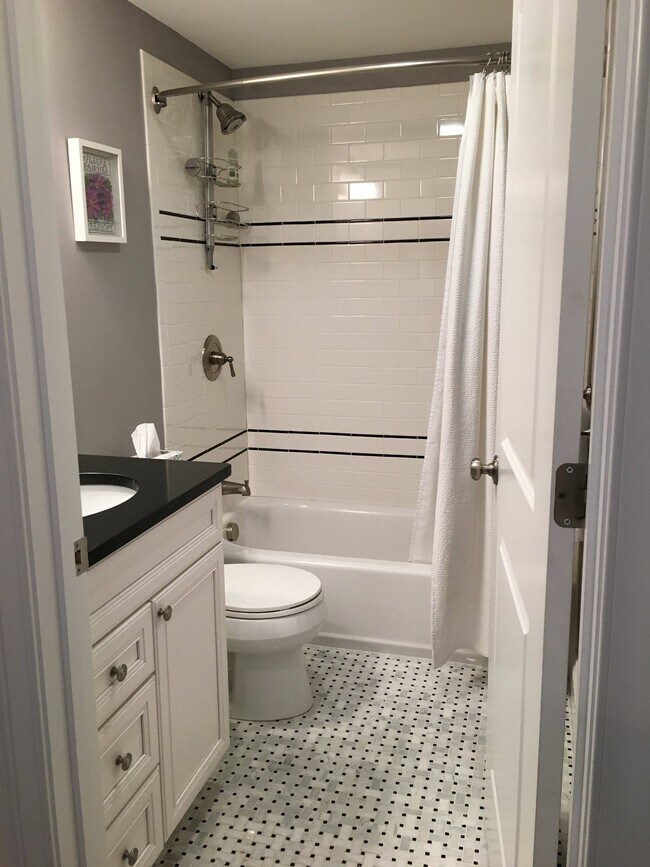 Photo - 139 Tremont St