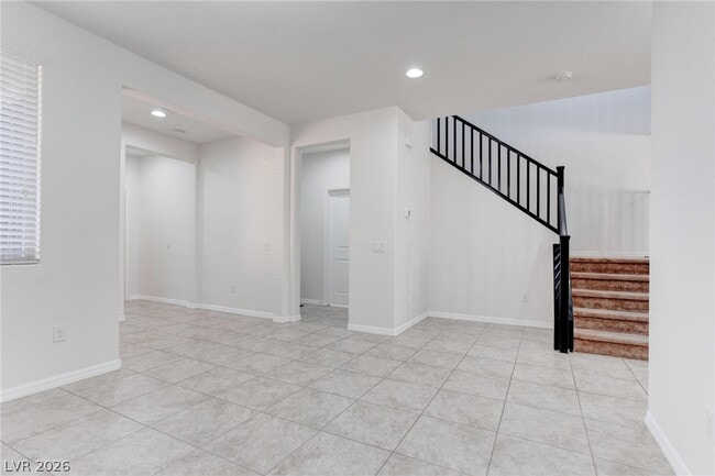 Photo - 7141 Tavita St