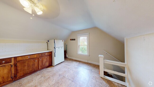 Building Photo - 1285 Cranford Ave Unit 3rd Floor Rental