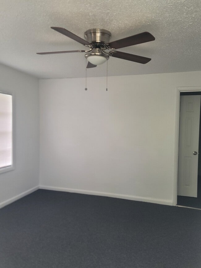 Photo - 506 E Spring St