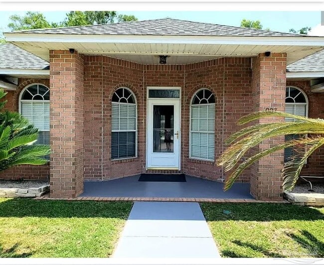 Photo - 1007 W Government St