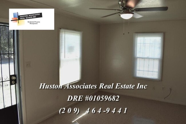 Photo - 2239 E Willow St