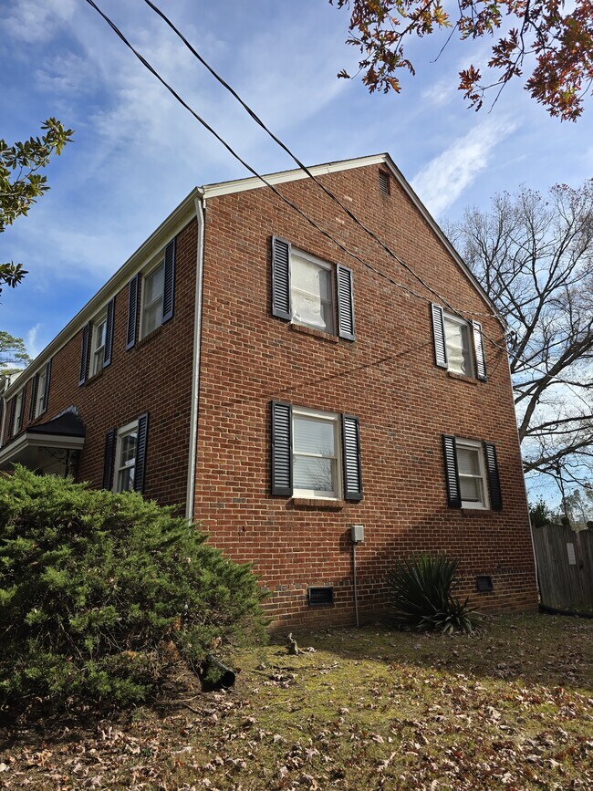 Photo - 1000 Nichols Dr