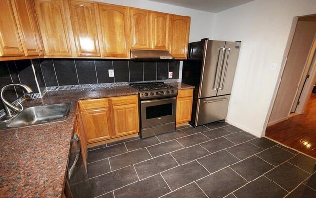 Photo - 3402 Noble St