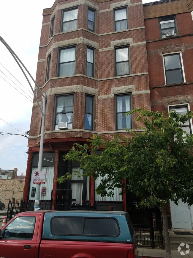 Building Photo - 1344 W 18th Pl Rental