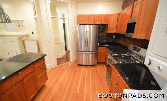 Photo - 3 Mark St Unit 3