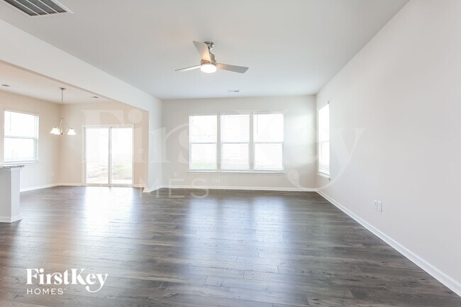 Photo - 1100 Mission Hill Ln