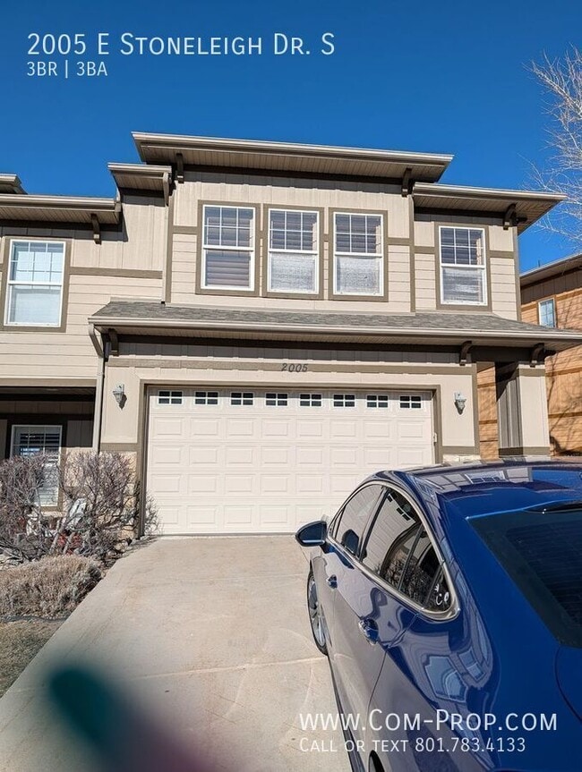 Photo - 2005 Stoneleigh Dr S