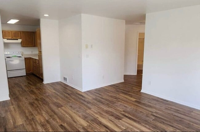 Photo - 6787 Badger St Unit 4