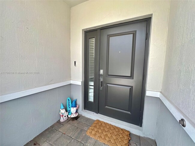 Photo - 414 NE 12th St
