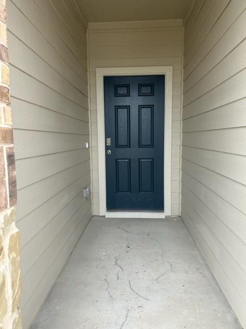 Photo - 224 Rough Holw Cv