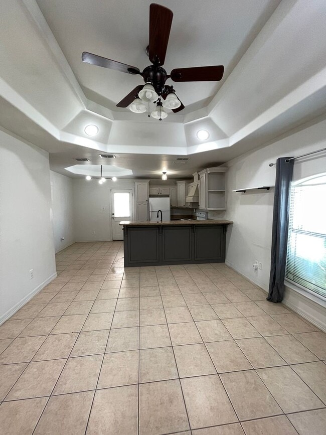 Photo - 1208 S Diplomat Dr Unit 1208 S Diplomat Dr