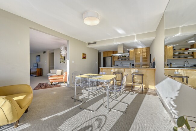 Photo - 111 SW Harrison St