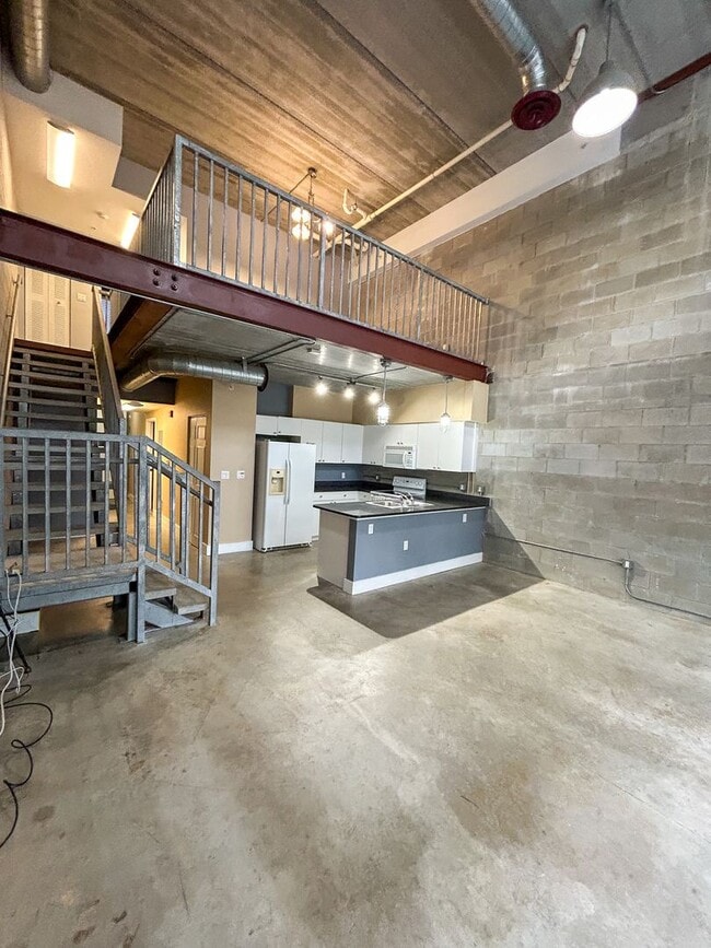 Photo - Lofts Oasis #109
