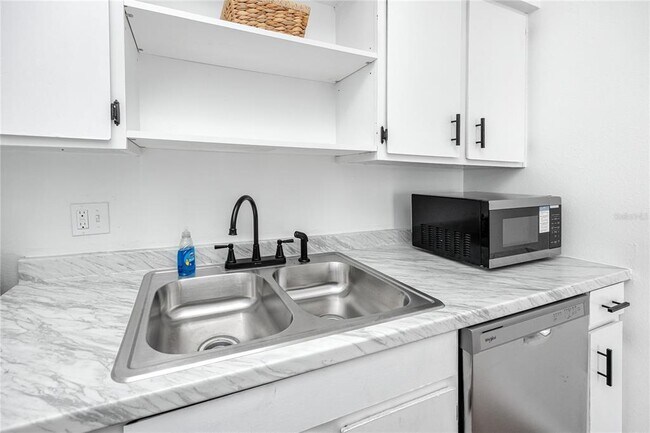 Photo - 501 E Bay Dr Unit 204