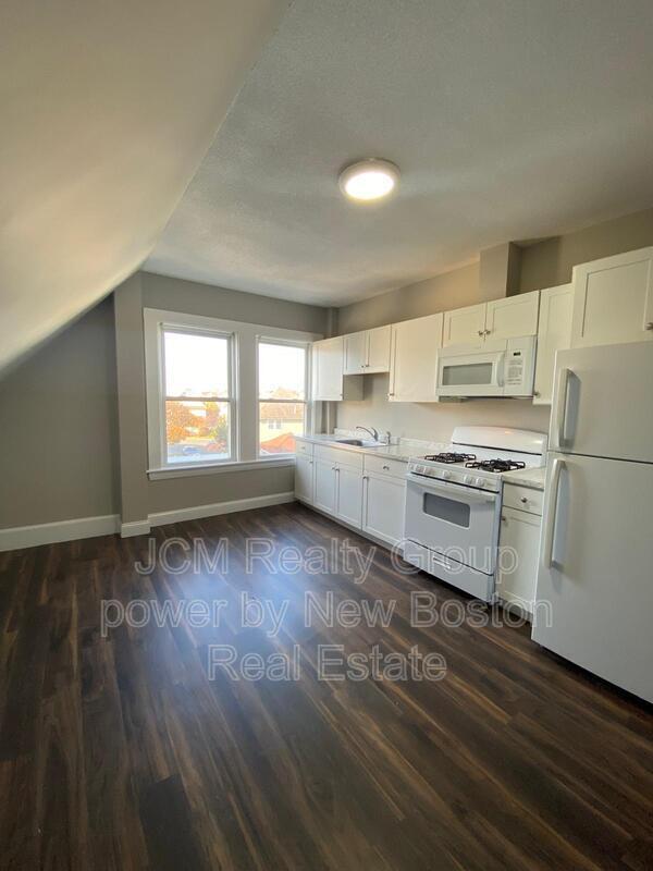 Building Photo - 65 Shepard St Unit - 3 3rd Floor