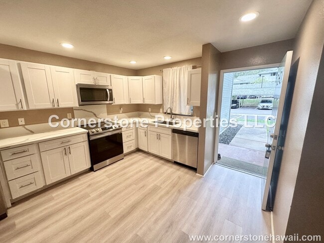 Building Photo - 95-664-664 Wikao St Rental
