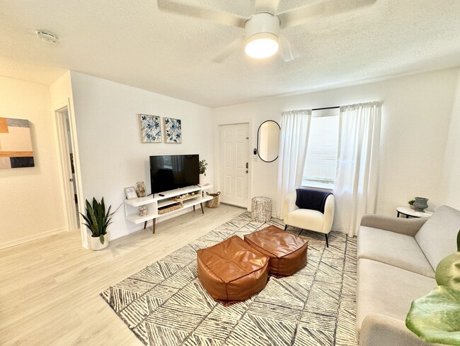 Photo - 4093 Springs Ln Unit #4091