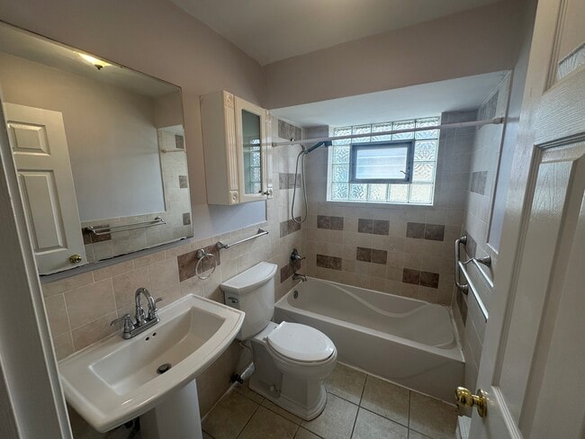 Photo - 6801 W Montrose Ave Unit 2N