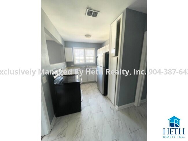 Photo - Riverside Apartment