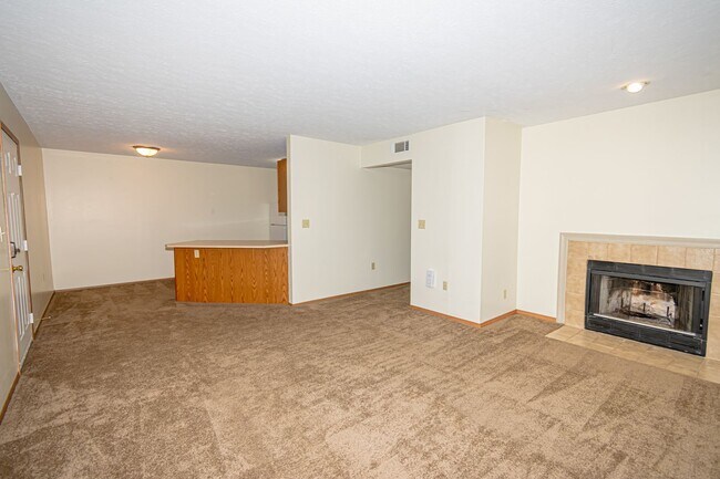 3004 Clearwater Ave