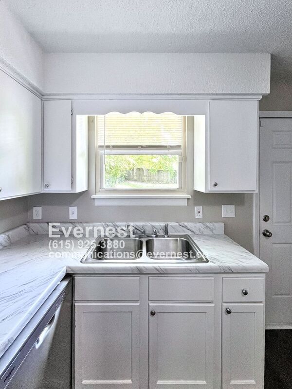 Photo - 1176 Sioux Terrace