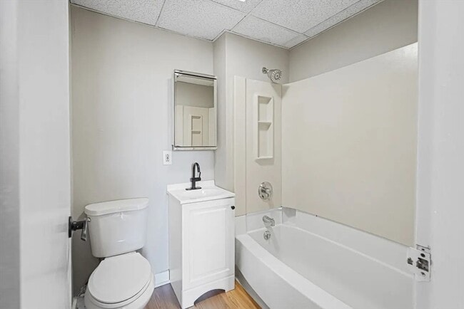 Photo - 50.5 Common St Unit 1
