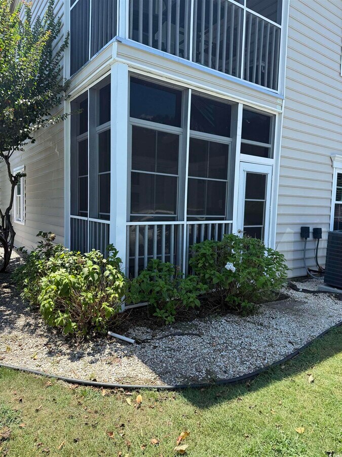 Photo - 4206 Sweetwater Blvd