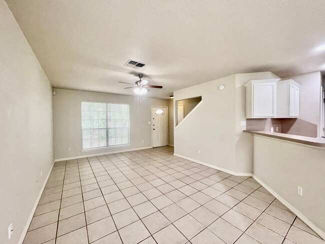 Photo - Comfort & Charm in Castle Forest - Reduced Deposit for Qualified Applicants!