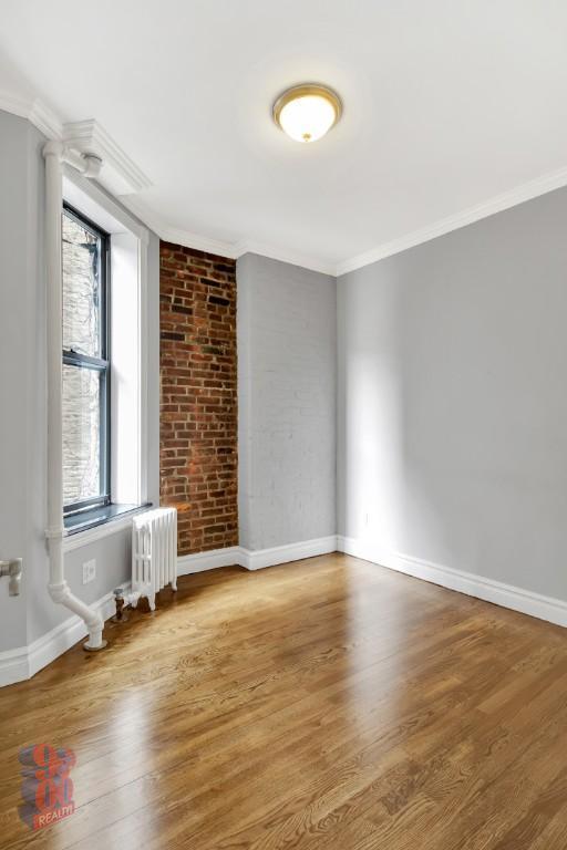 Photo - 252 Mott St Unidad 4R