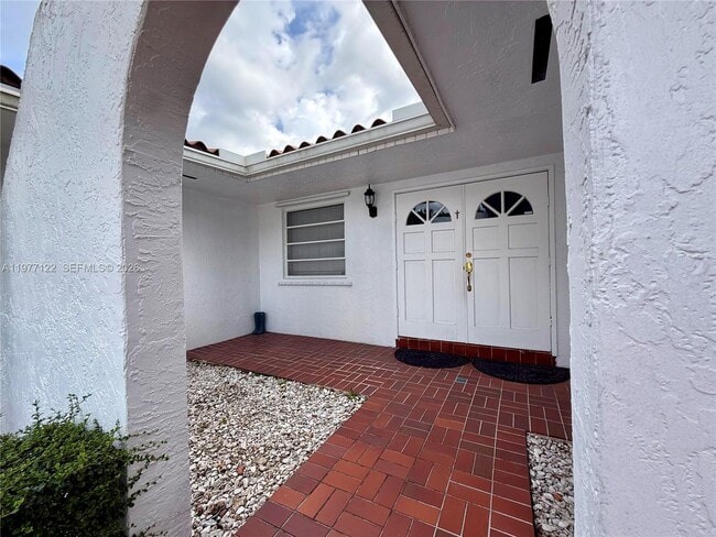 Photo - 16665 SW 93rd Ct