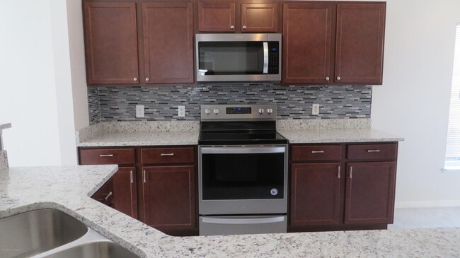 Photo - 1777 Sawgrass Dr SW