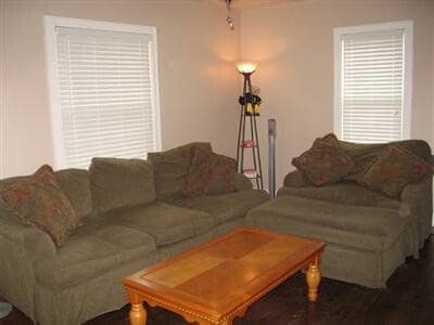 Photo - 706 Golfview Dr