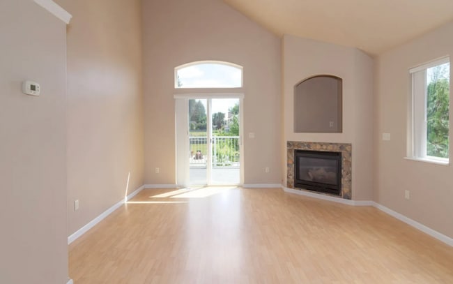 Photo - 3612 E Moody Rd