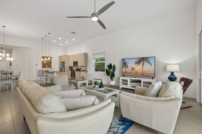 Photo - 811 108th Ave N