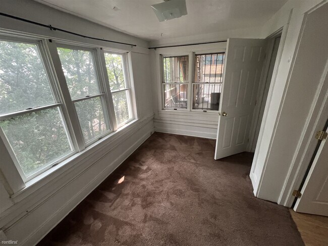 Photo - 2 br, 1 bath 4plex - (Oakland)(pitt)(cmu)c...