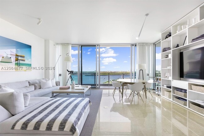 Building Photo - 10295 Collins Ave Unit 1806