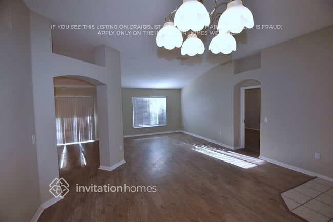 Photo - 3702 Treeline Dr