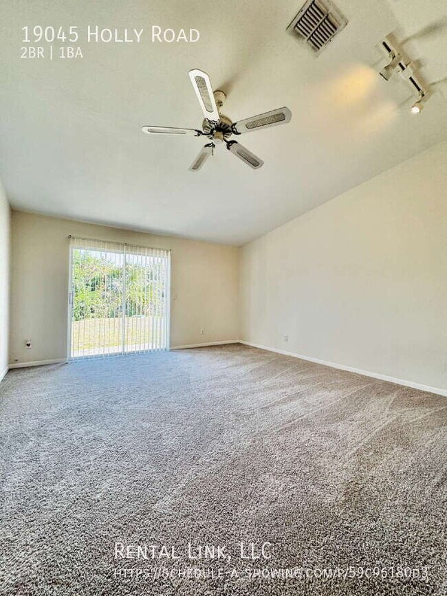 Photo - 19045 Holly Rd