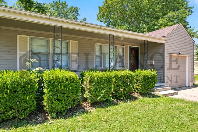 Photo - 2917 S Walnut St