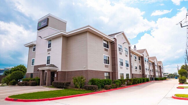 Furnished Studio-Houston - Westchase - Richmond