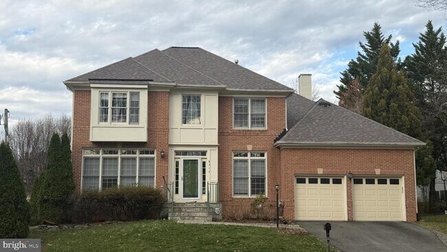 Building Photo - 8312 Wolftrap Rd