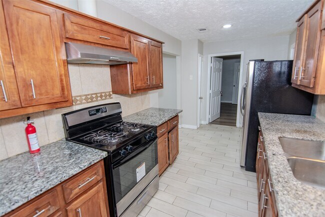 Photo - 1307 Pecan Dr